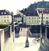 02-skupina-stajn-group-stajn-natecaj-ribji-trg-the-new-fish-pedestrian-bridge-across-ljubljanica-river-nabrezje-levee-naslovna-slika